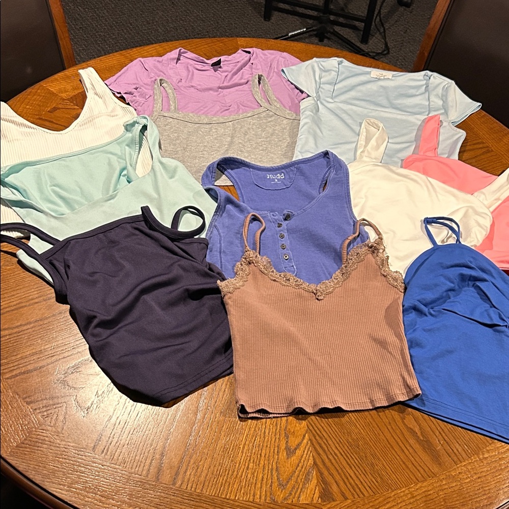 Lot of 11 tiny shirts, sizes small and medium. Various labels